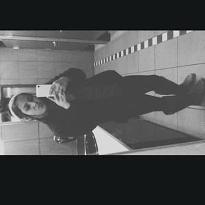 Meet your Posher, Isabel